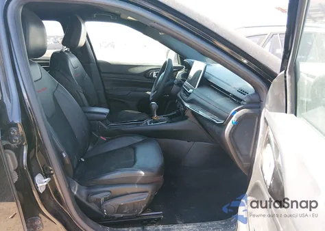 2024 Jeep Compass Trailhawk 4X4 from USA, damaged, VIN 3C4NJDDN5RT137435